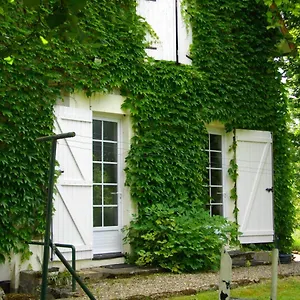 Independant Dans Maison Particuliere Bayet